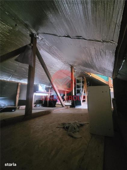 Casă cu 3 camere în Lumina