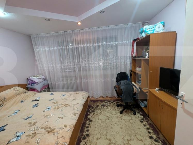 Apartament cu 2 camere semidecomandat, mobilat în Lăpuș