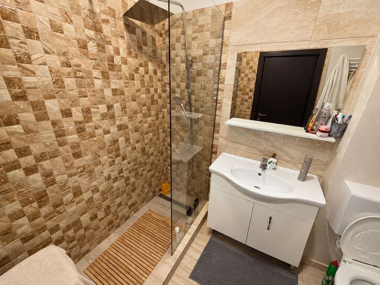 Apartament cu 2 camere decomandat, mobilat în Inel I