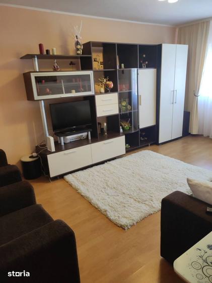 Apartament cu 2 camere decomandat în Sud
