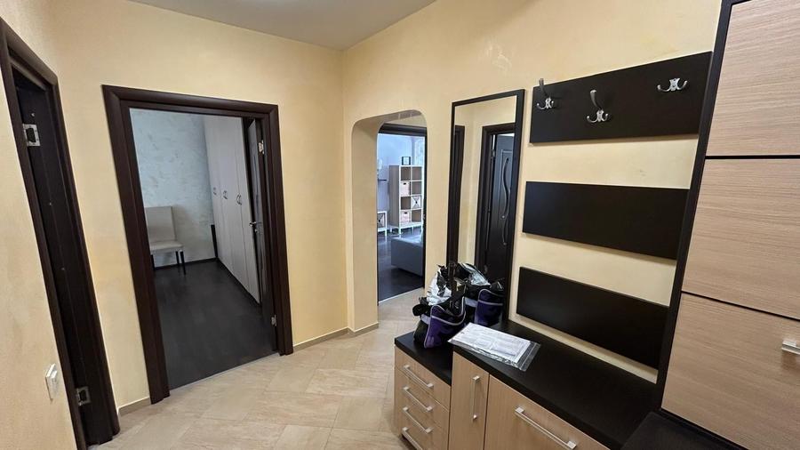 Apartament cu 2 camere decomandat în Florești