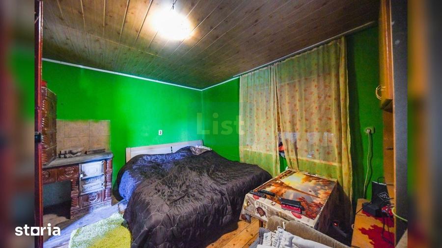 Casă cu 3 camere cu Teren 3245 Mp în Vultureni