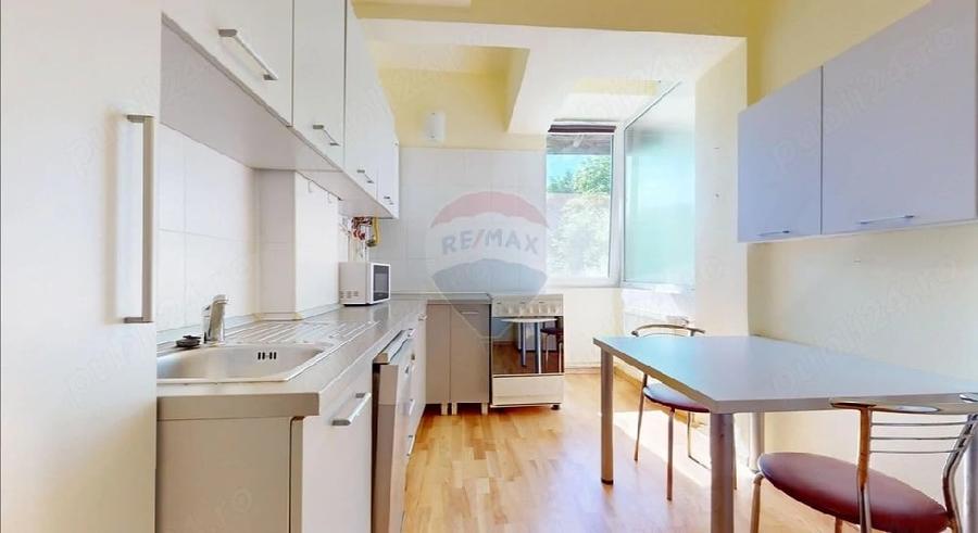 Apartament cu 2 camere semidecomandat în Astra
