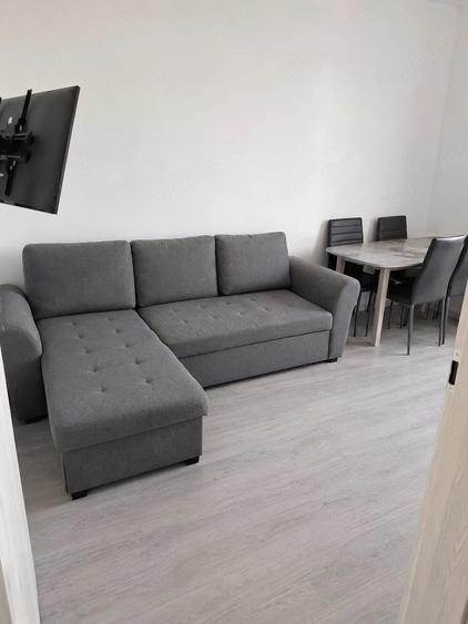 Apartament cu 2 camere semidecomandat în Giroc