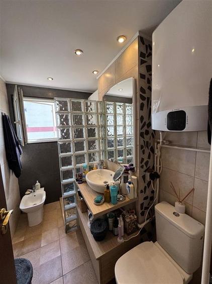 Apartament cu 3 camere circular în Berceni