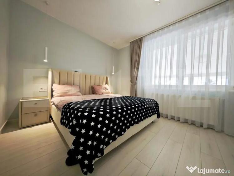 Casă cu 7 camere cu Teren 1000 Mp în Sântandrei