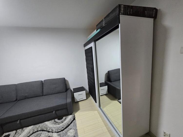 Garsonieră decomandată, mobilată în Basarabia