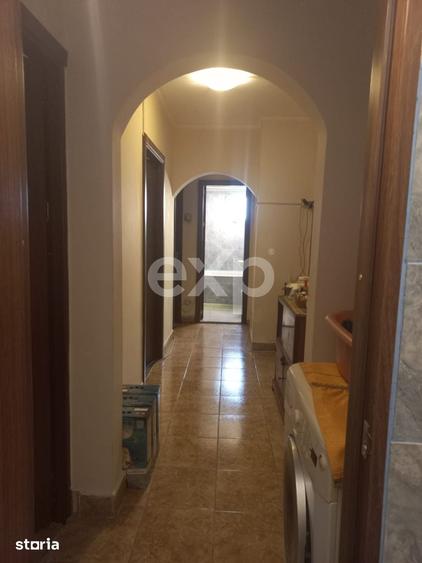 Apartament cu 2 camere decomandat în Războieni