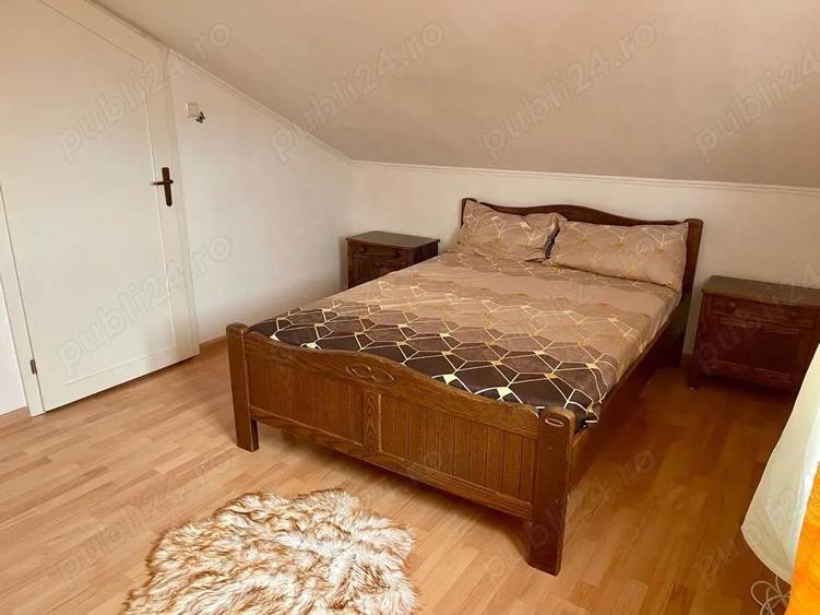 Casă cu 3 camere decomandat în Iosia