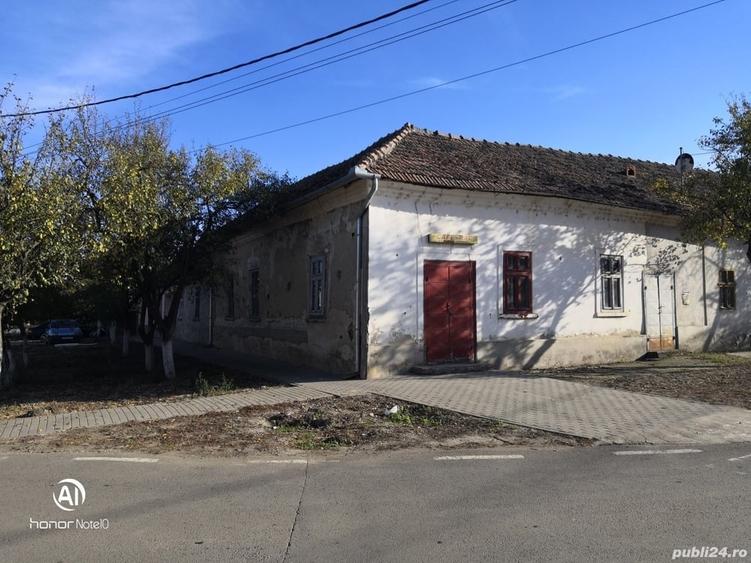 Casă cu 5 camere cu Teren 360 Mp în Dudeștii Vechi