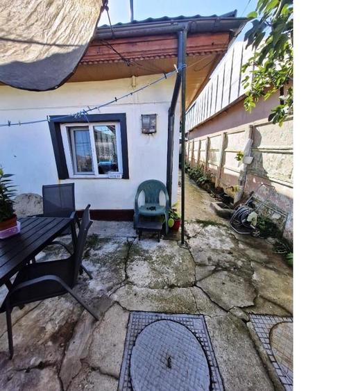 Casă cu 5 camere cu Teren 151 Mp în Colentina