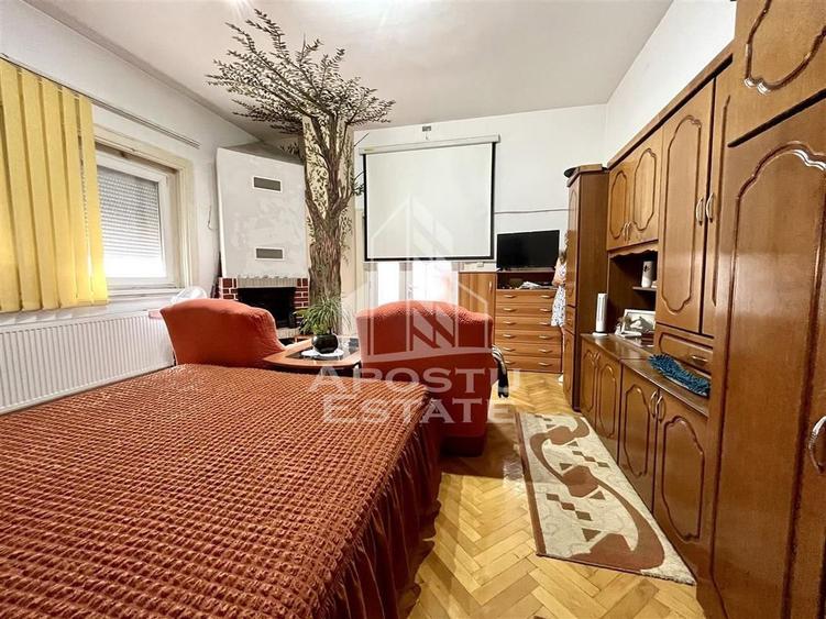 Casă cu 5 camere cu Piscina în Elisabetin