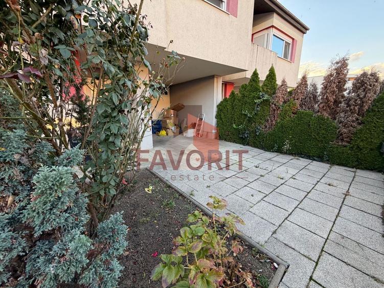 Duplex cu 4 camere cu Canalizare în Aradului