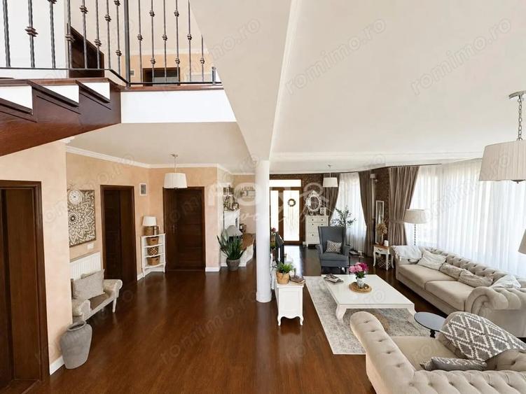 Casă cu 5 camere cu Teren 466 Mp în Nufărul