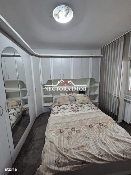Apartament cu 3 camere decomandat în Decebal