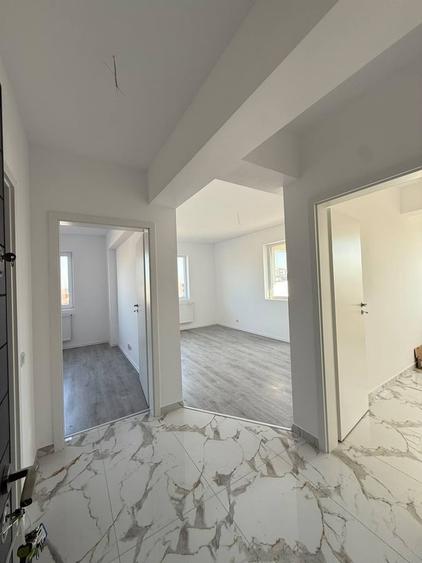 Apartament cu 2 camere decomandat în Viilor