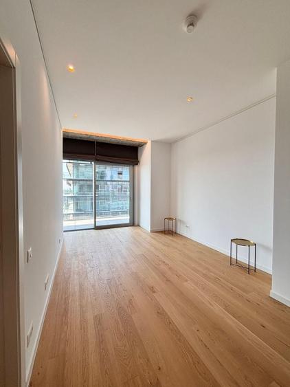 Apartament cu 4 camere în Floreasca