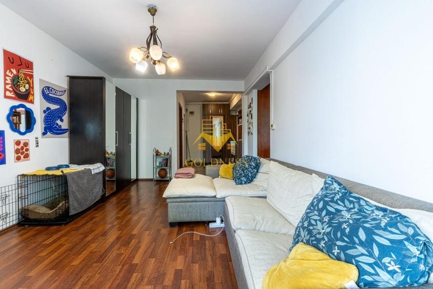 Apartament cu 2 camere semidecomandat, mobilat în Plopilor