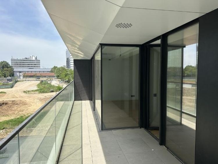 Apartament cu 2 camere semidecomandat în Aviației