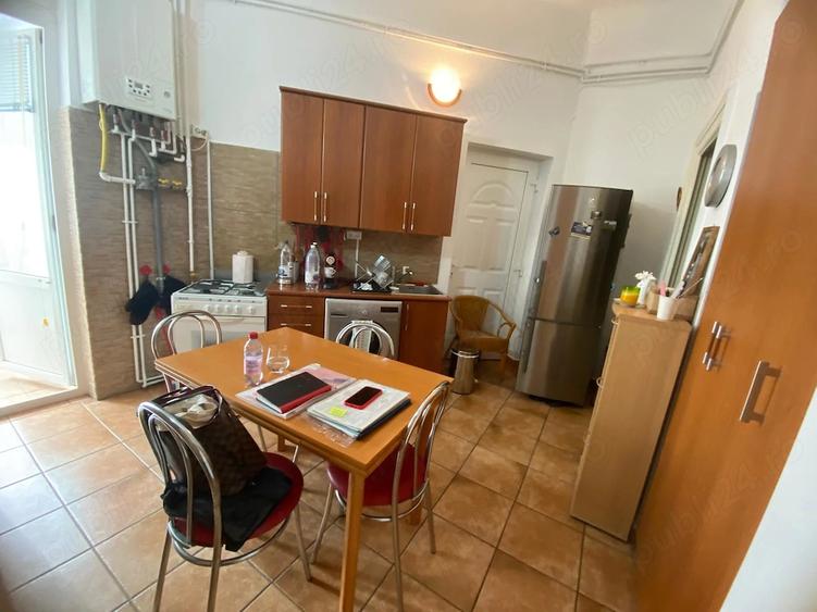 Apartament cu 2 camere decomandat în Floreasca