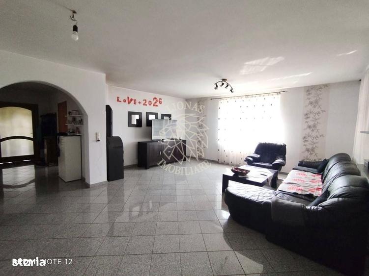Casă cu 4 camere cu Teren 1400 Mp în Șieu