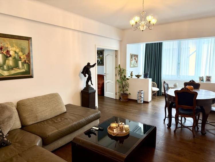 Vanzare apartament 3 camere Beller - 4
