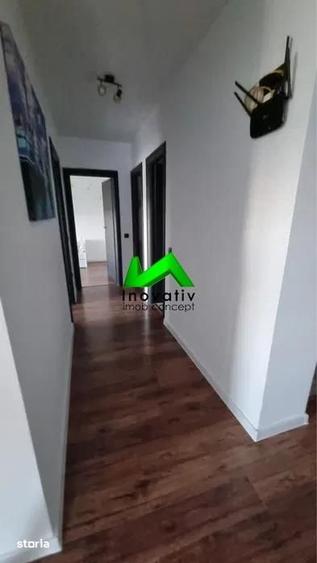 Apartament cu 3 camere decomandat în Central