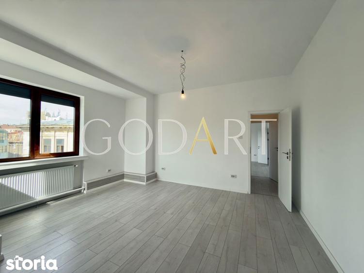 Apartament cu 6 camere în Moșilor