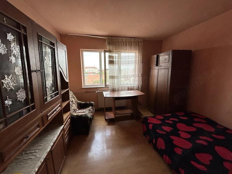 Garsonieră semidecomandată în Grădiște