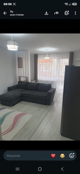 Apartament cu 2 camere decomandat în Tractorul
