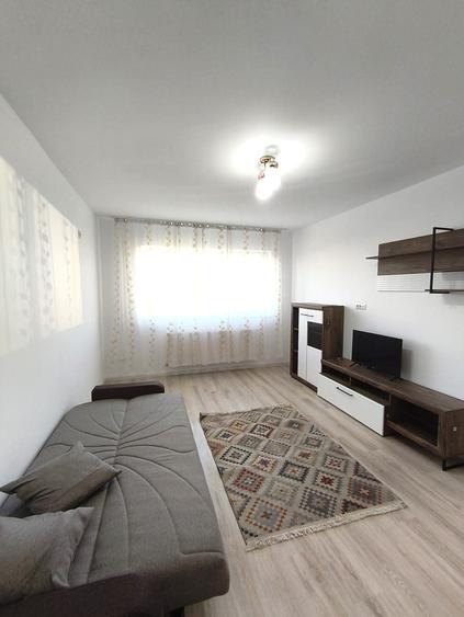 Apartament cu 2 camere decomandat în Berceni