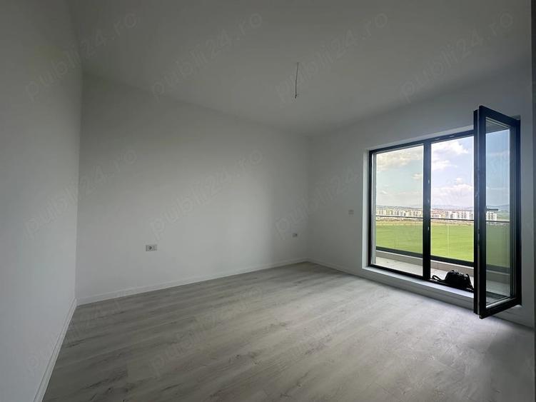 Apartament cu 3 camere decomandat în Albert