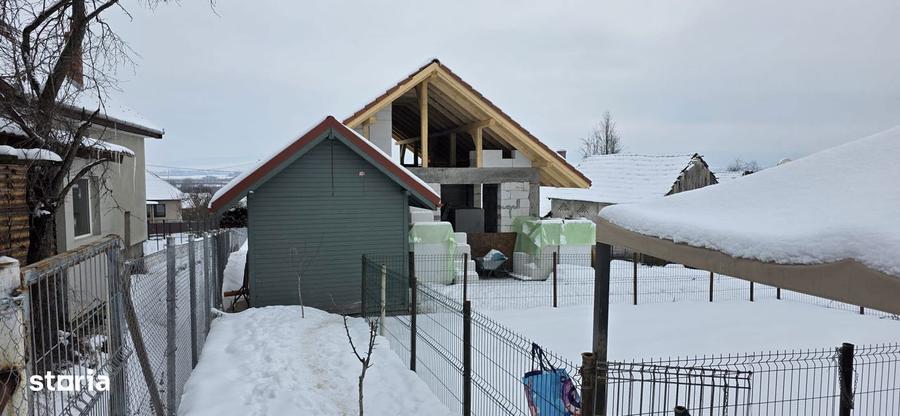 Teren de 2200 mp, în Sântana de Mureș