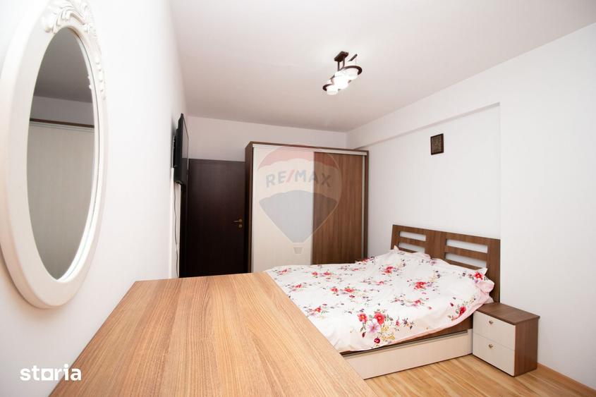 Apartament cu 3 camere decomandat în Central