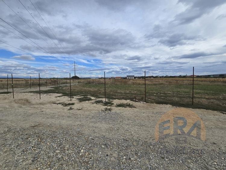 Teren intravilan | Dublu Front | 653mp | Cheriu - Central - 3