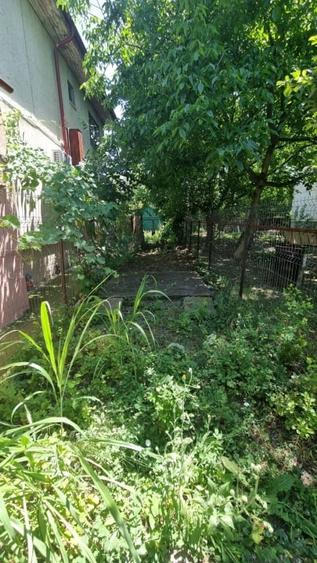 Apartament cu 3 camere decomandat în Otopeni