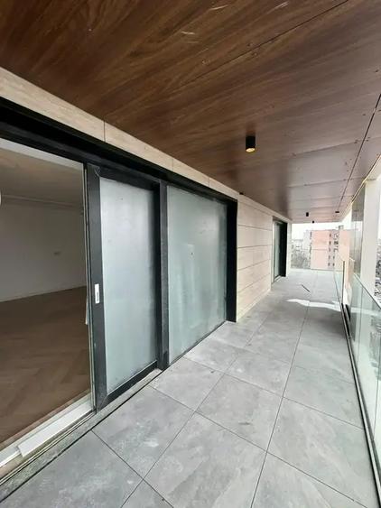 Apartament cu 2 camere semidecomandat în Unirii