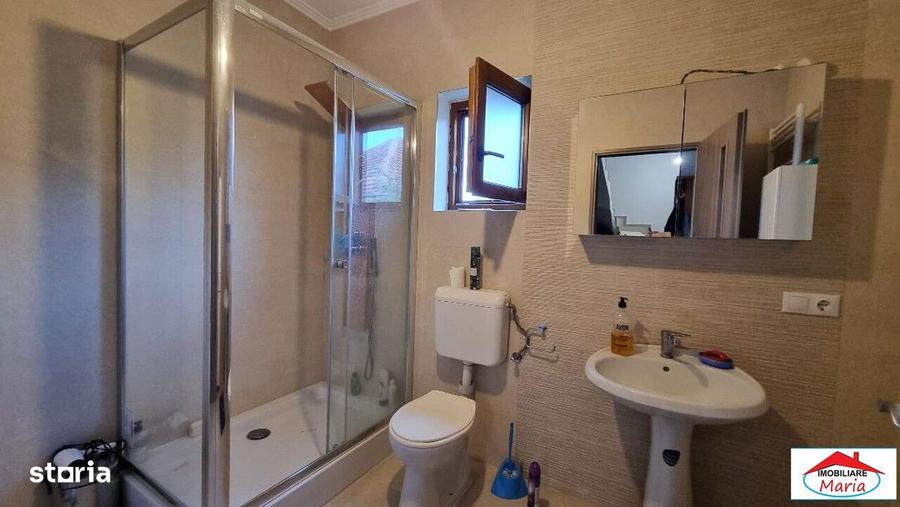 Casa parter si mansarda zona Unirii- Dara cu teren - 2