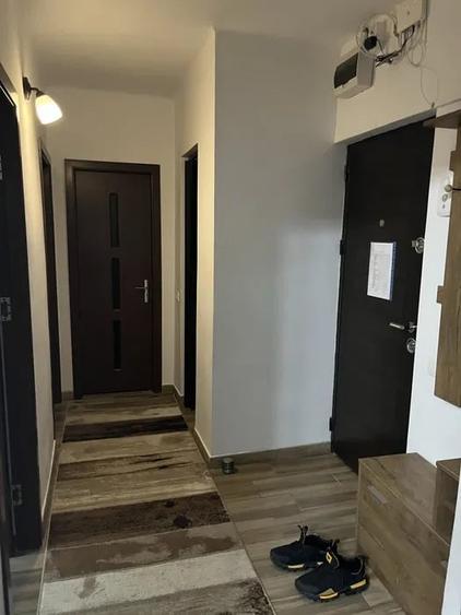 Apartament cu 2 camere decomandat, mobilat în Palas