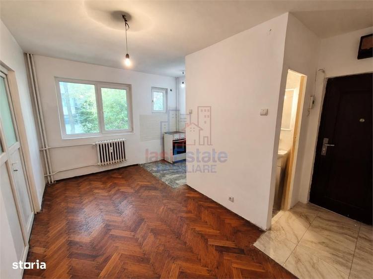 Apartament cu 2 camere în Tudor Vladimirescu