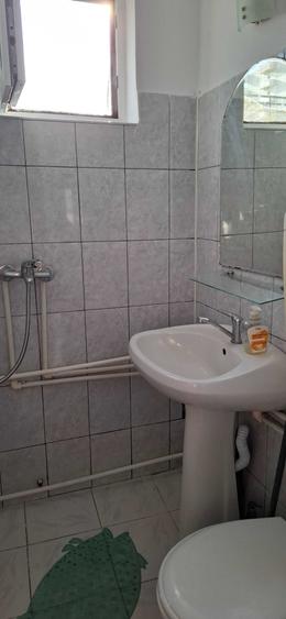 Garsonieră decomandată în Militari