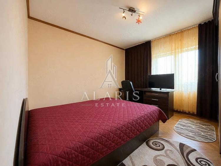 Apartament cu 4 camere decomandat în Bucovina