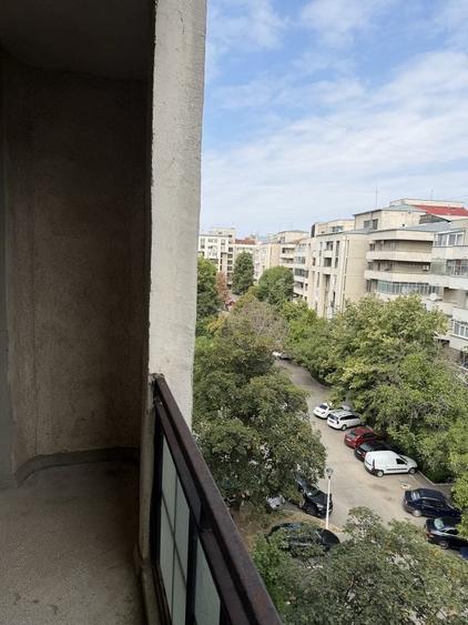 Apartament cu 2 camere decomandat în Ultracentral