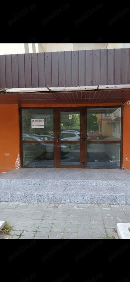 Spațiu comercial, de 29 mp, în Central