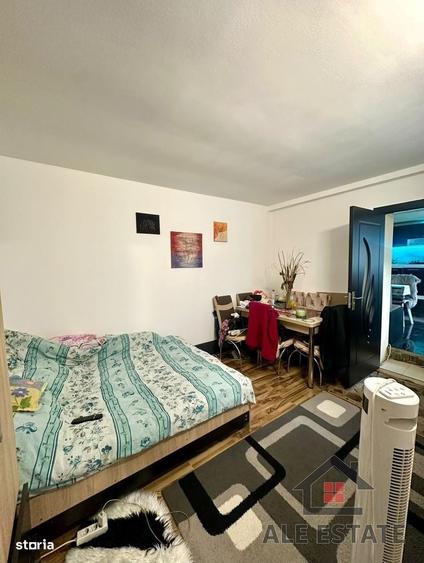 Casă cu 4 camere cu Teren 166 Mp în Central