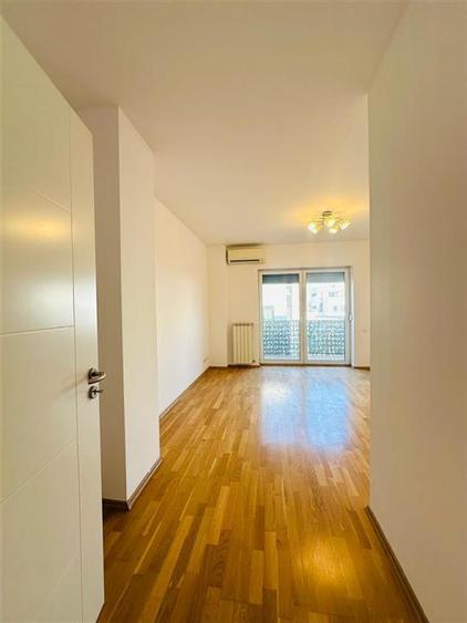 VÂNZARE APARTAMENT 3 CAMERE 110 utili BULEVARDUL PIPERA. IBITZA SOL - 10