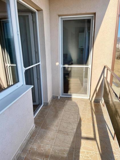 Apartament cu 2 camere decomandat în Jucu