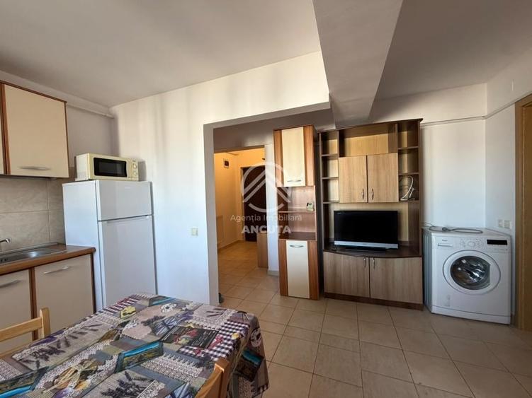 Apartament cu 2 camere decomandat în Calea Turzii