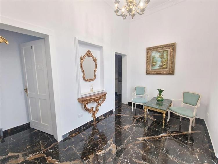 Apartament cu 2 camere decomandat în Ultracentral — fotografia 3