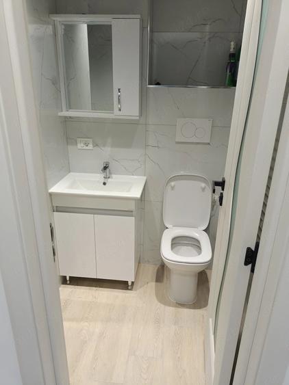 Apartament cu 2 camere semidecomandat în Dărmănești